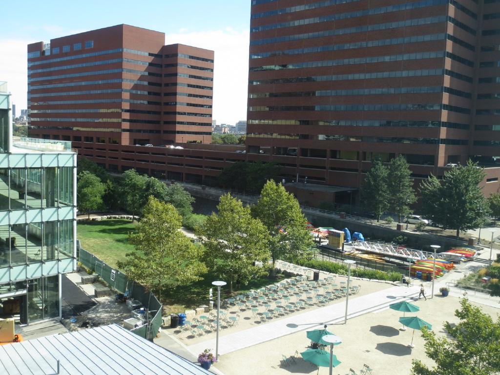 Global Luxury Suites At Kendall East Cambridge Exterior photo