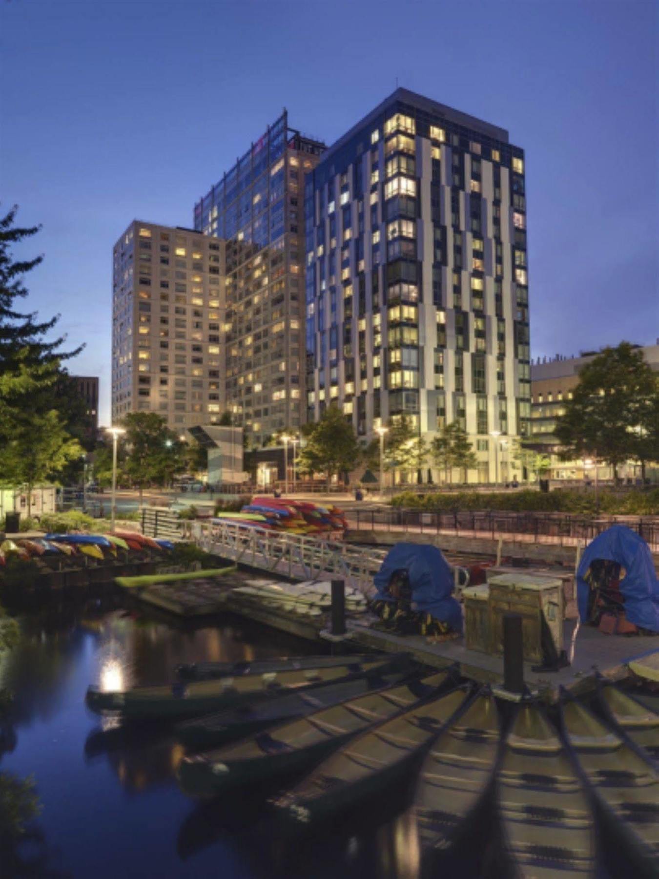 Global Luxury Suites At Kendall East Cambridge Exterior photo