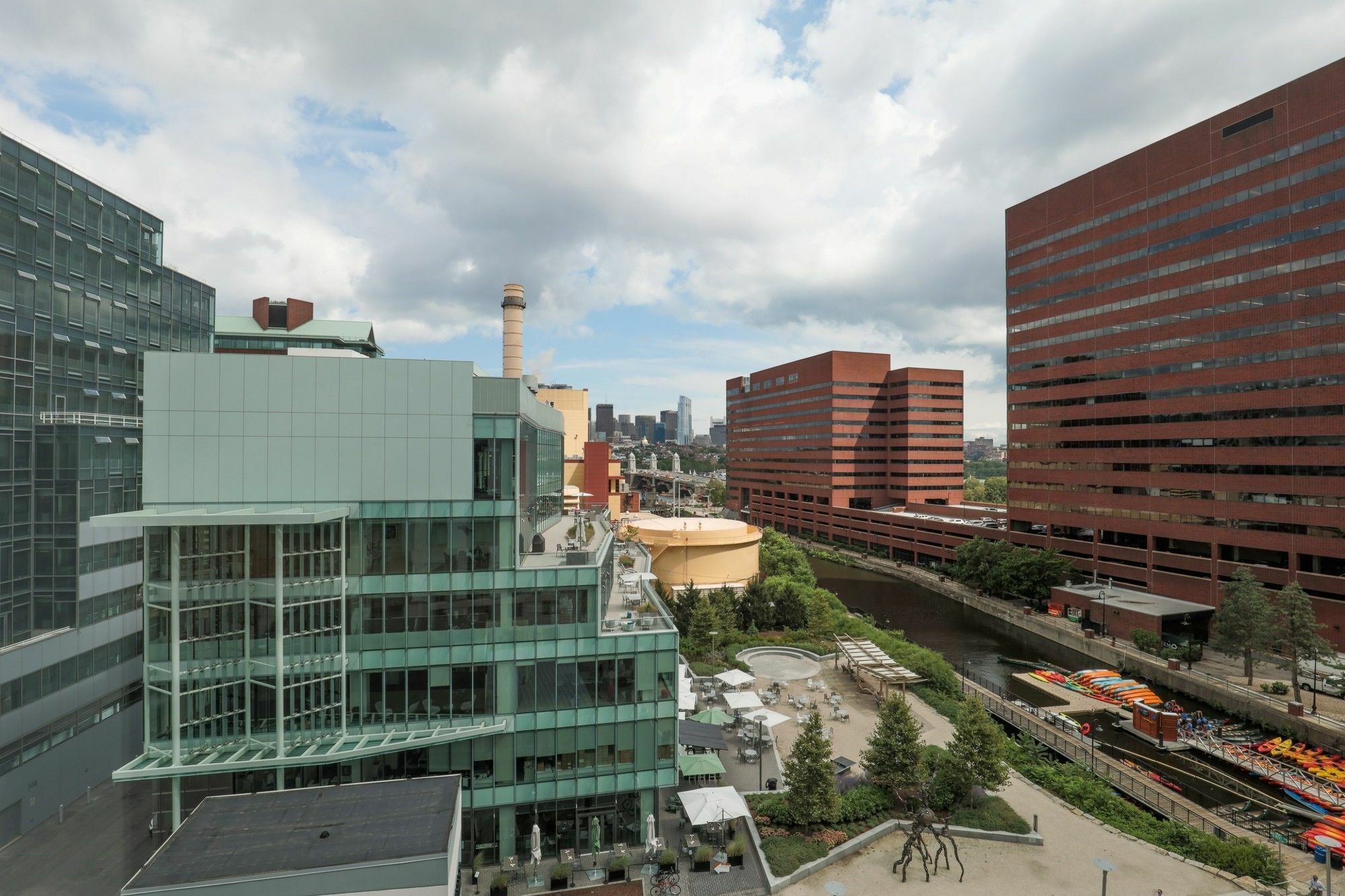 Global Luxury Suites At Kendall East Cambridge Exterior photo